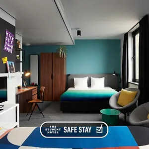 4* Hotel The Social Hub